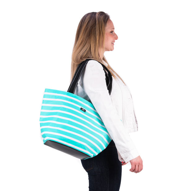 Daytripper Shoulder Bag